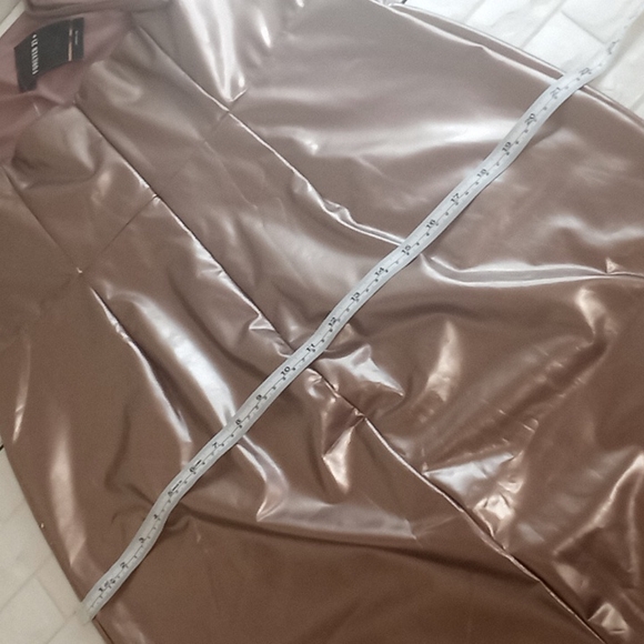 Plus Rose Gold Dress - Picture 10 of 11